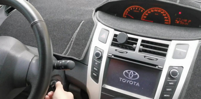 Toyota-Yaris-2012-copy-key-22