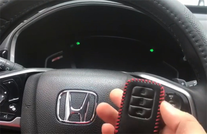 Honda-CR-V-2019-Smart-Key-Programming-by-Xhorse-VVDI-Key-Tool-Plus-1